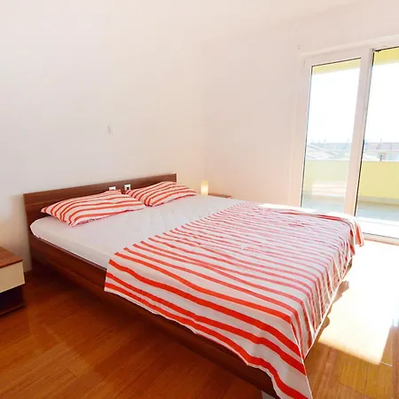 Leko-3 By Interhome Apartman Novi Vinodolski