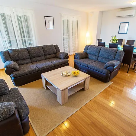 Leko-3 By Interhome *