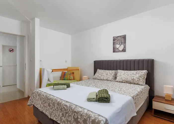 Lejlighed Leko-3 By Interhome *